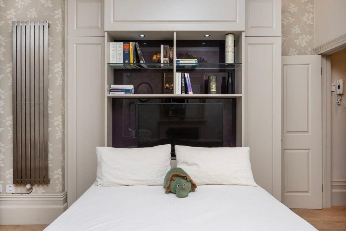 Charming Chelsea Studio Your Cozy Urban Retreat Londra Dış mekan fotoğraf